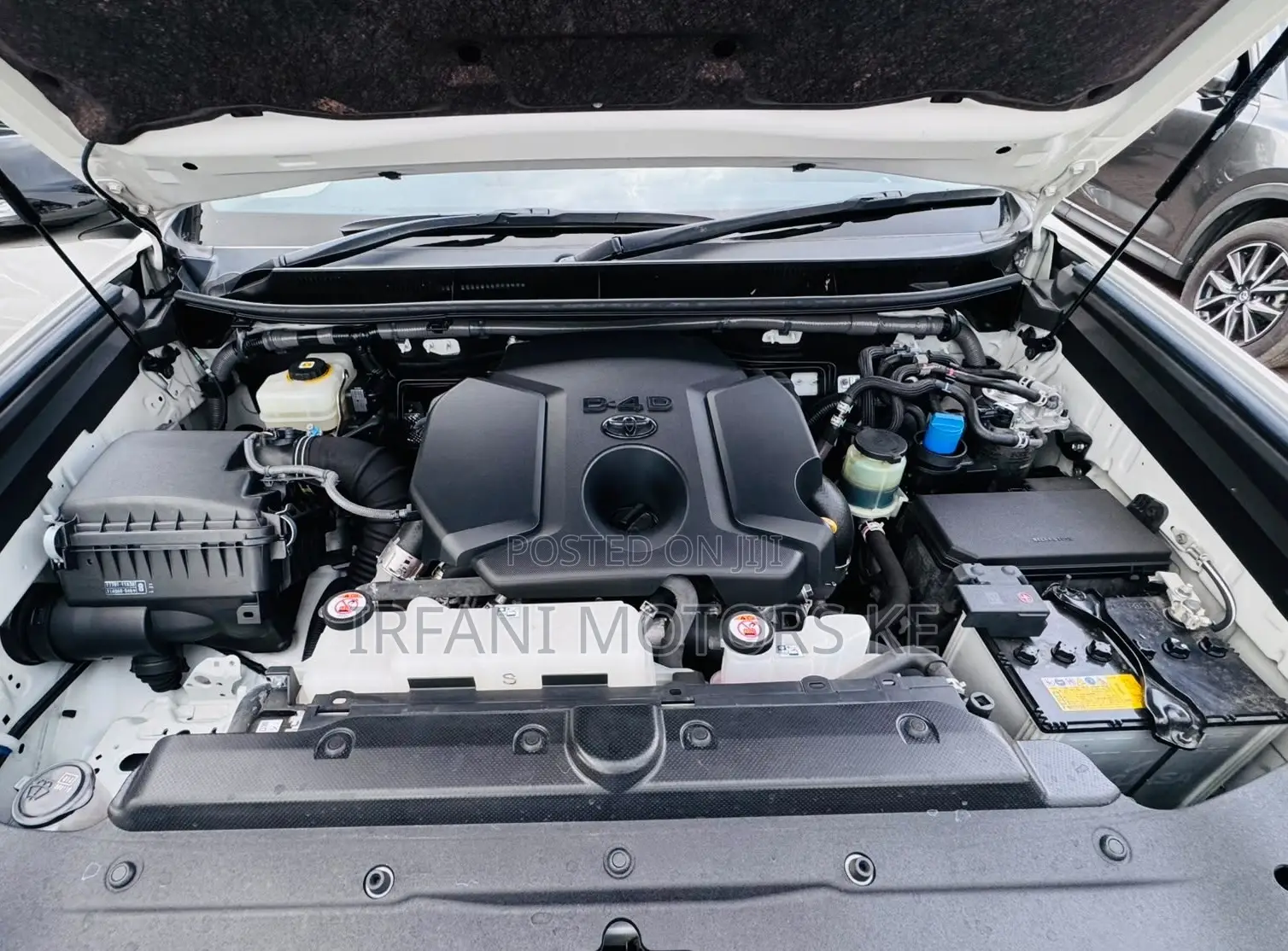 Toyota Land Cruiser Prado 2.8 2021 White