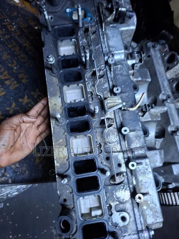 Cylinder Head 4m41 New Model - thumbnail 7