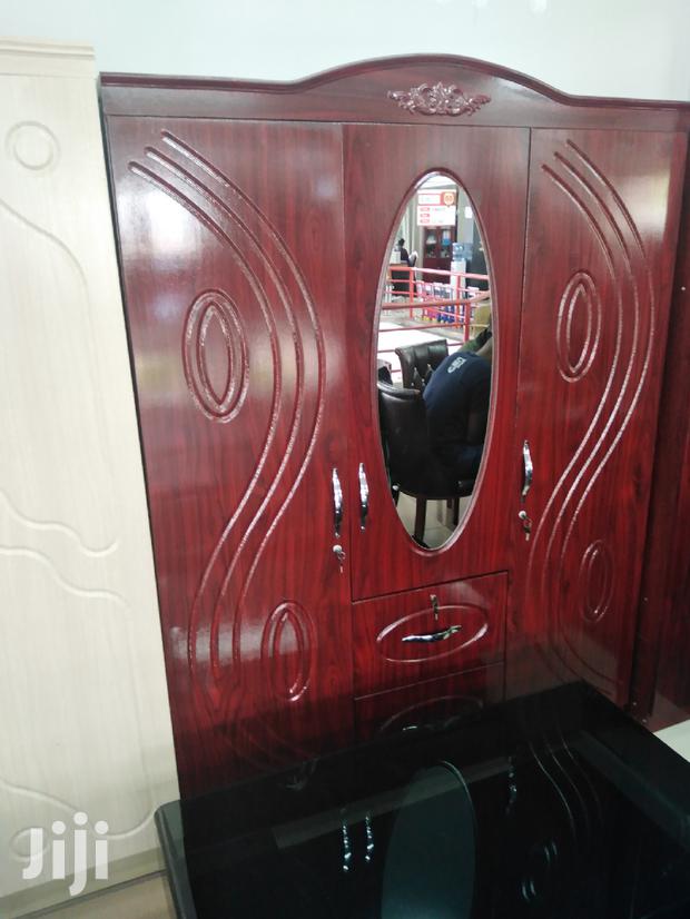 Wardrobe 111 - main view