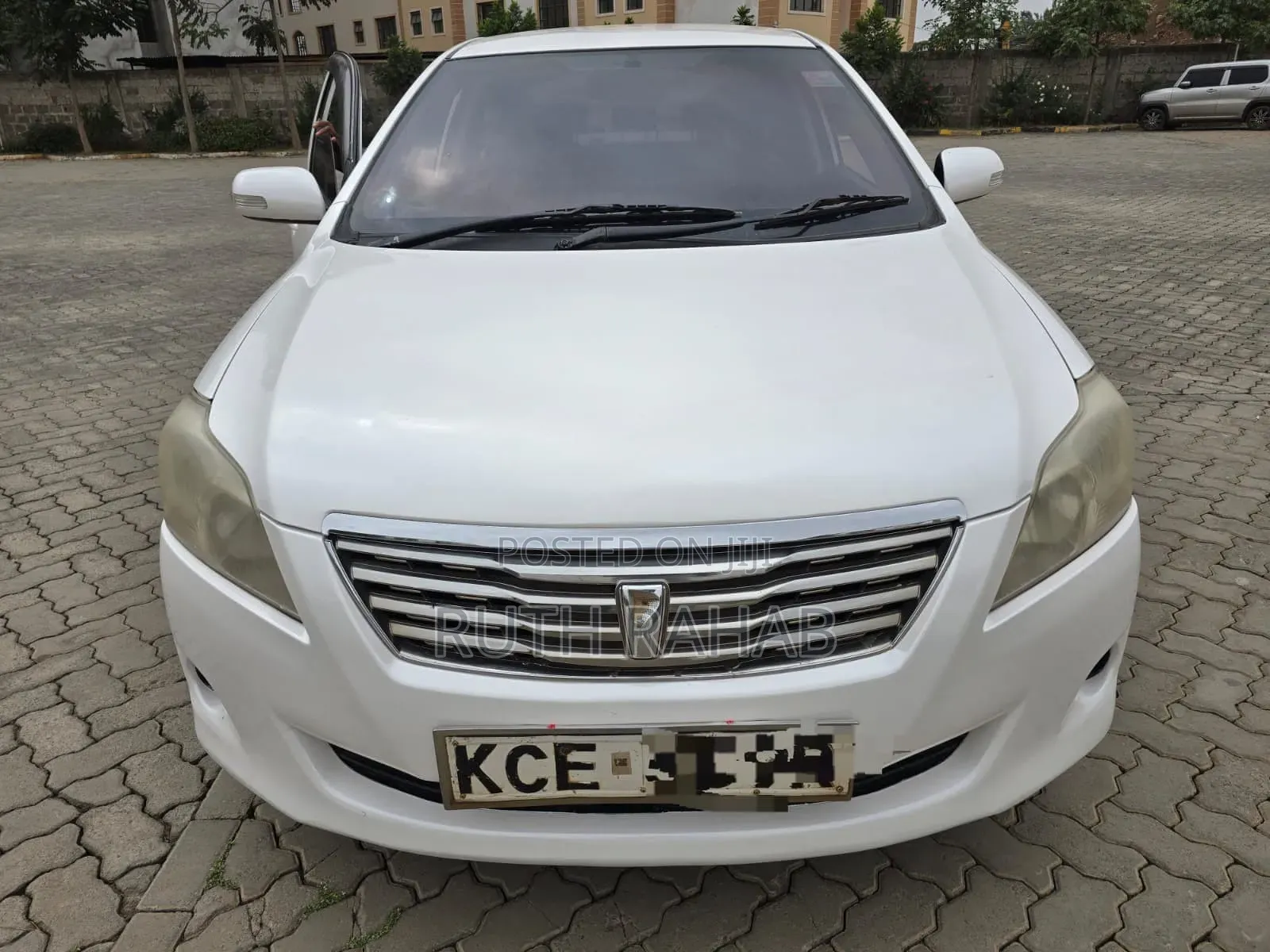 Toyota Premio 2009 White