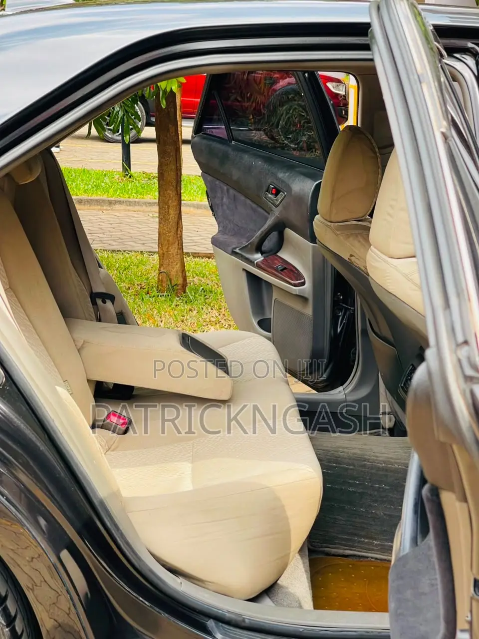 Toyota Mark X 2011 Black
