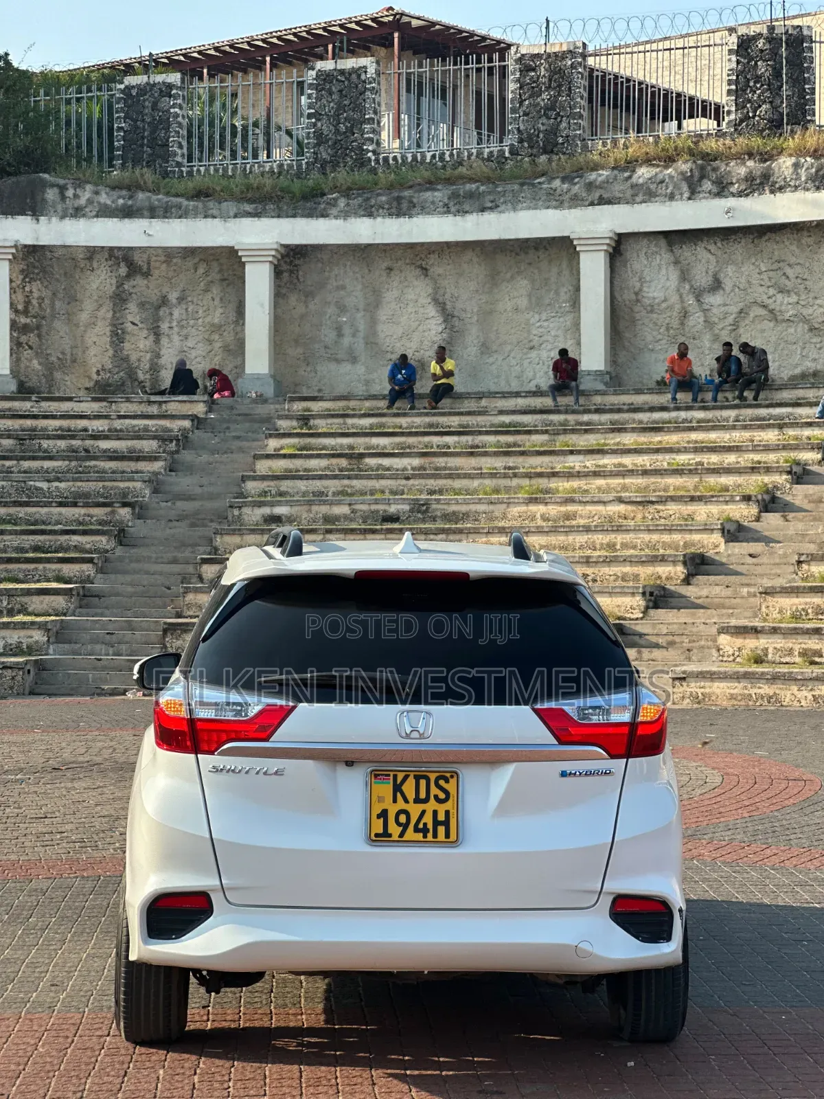 Honda Fit Shuttle 1.5 Hybrid 2WD 2017 White