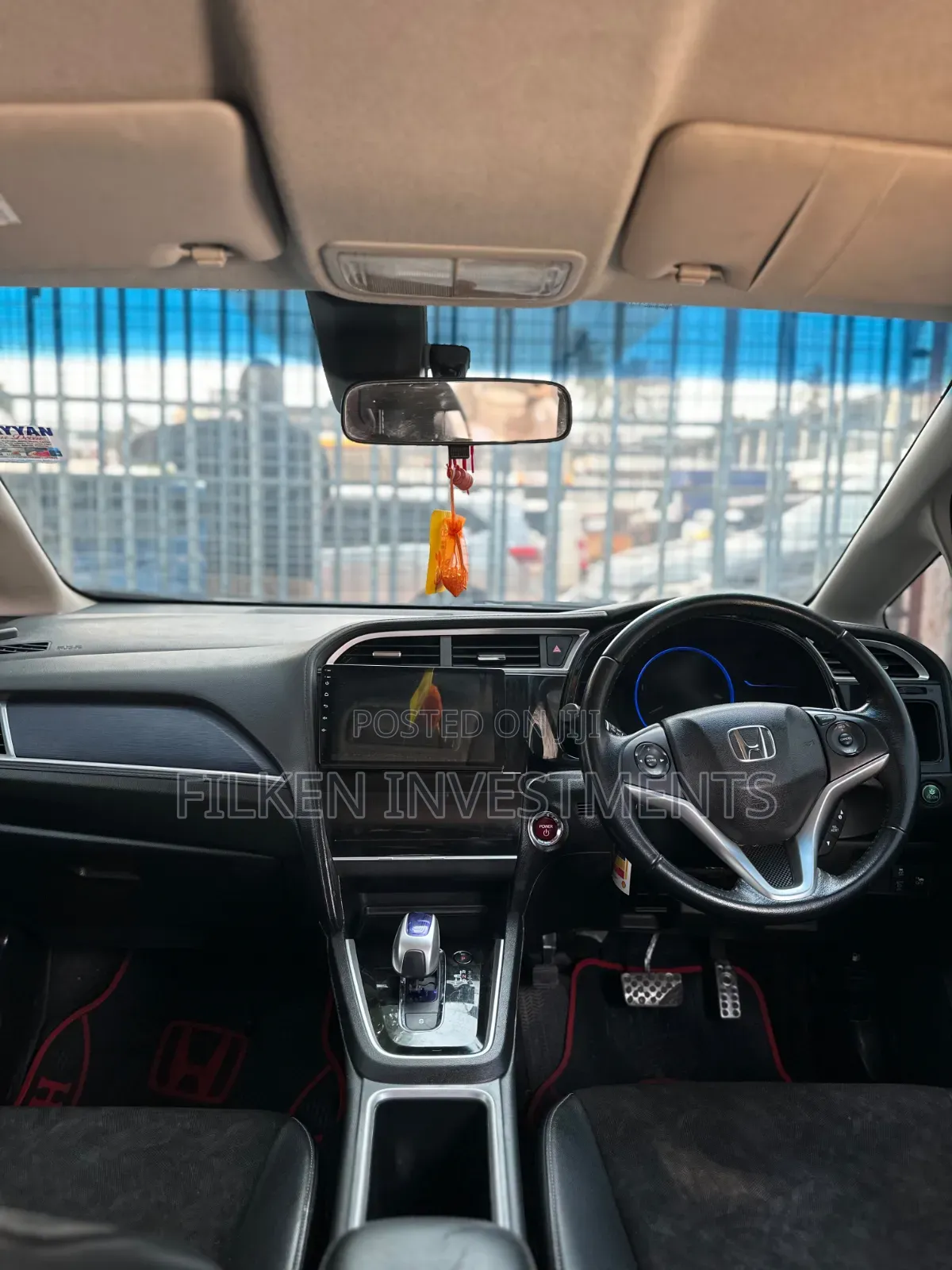 Honda Fit Shuttle 1.5 Hybrid 2WD 2017 White