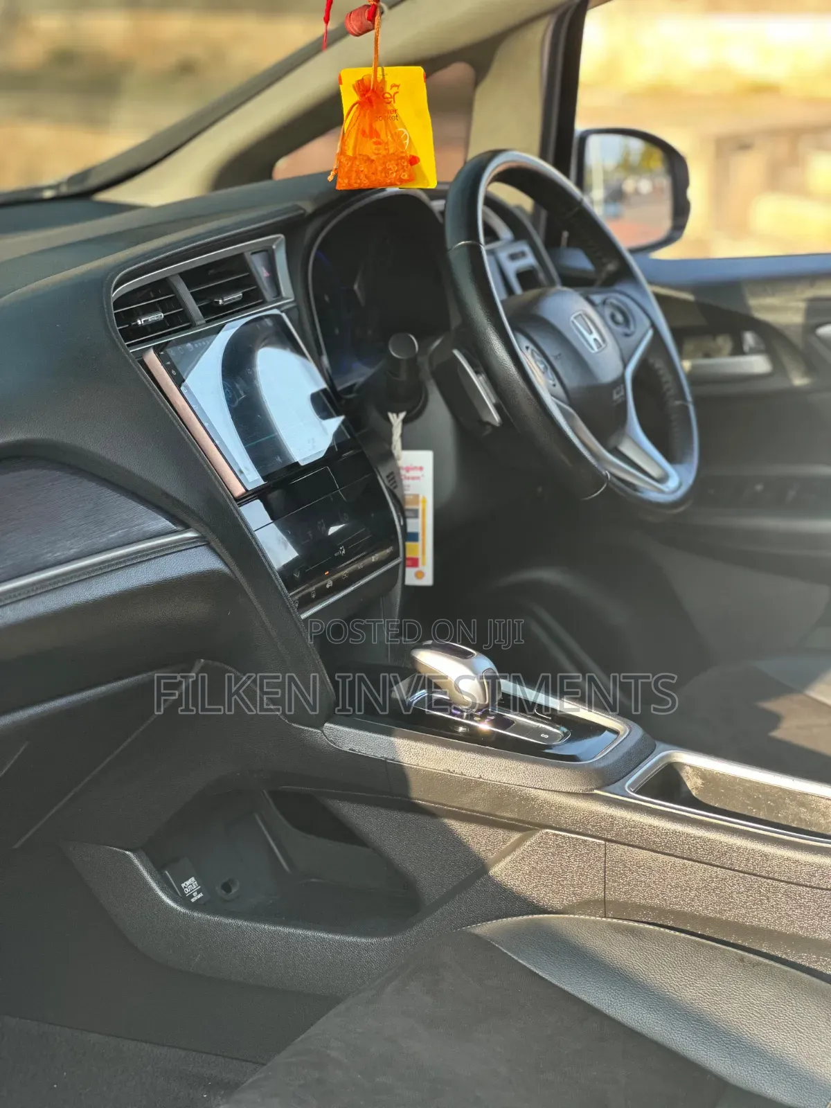 Honda Fit Shuttle 1.5 Hybrid 2WD 2017 White