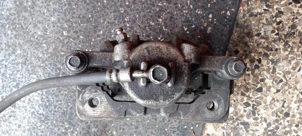 Front Caliper Honda Fit/Fit Shuttle - thumbnail 4