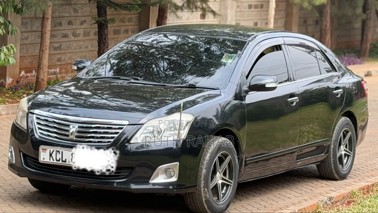 Toyota Premio 2010 Black