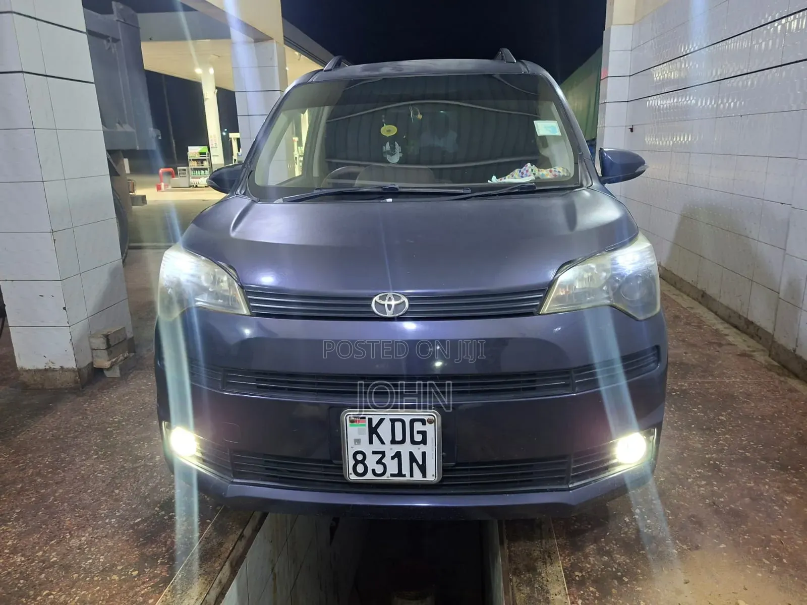 Toyota Spade 2015 Blue