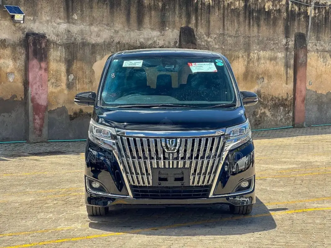 Toyota Esquire 2.0 FWD (8 seater) 2019 Black