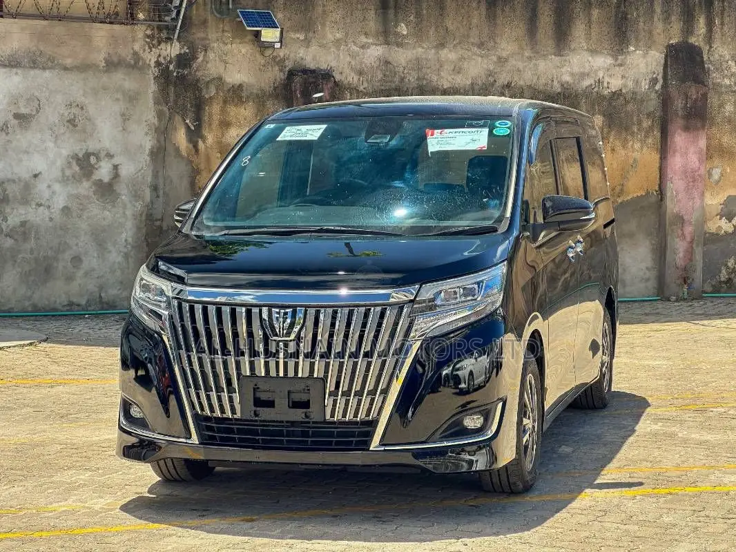 Toyota Esquire 2.0 FWD (8 seater) 2019 Black
