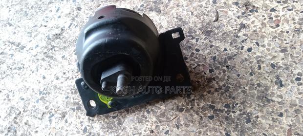 Engine Mount Land Cruiser J120/150 Diesel - thumbnail 3