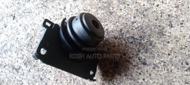 Engine Mount Land Cruiser J120/150 Diesel - thumbnail 8
