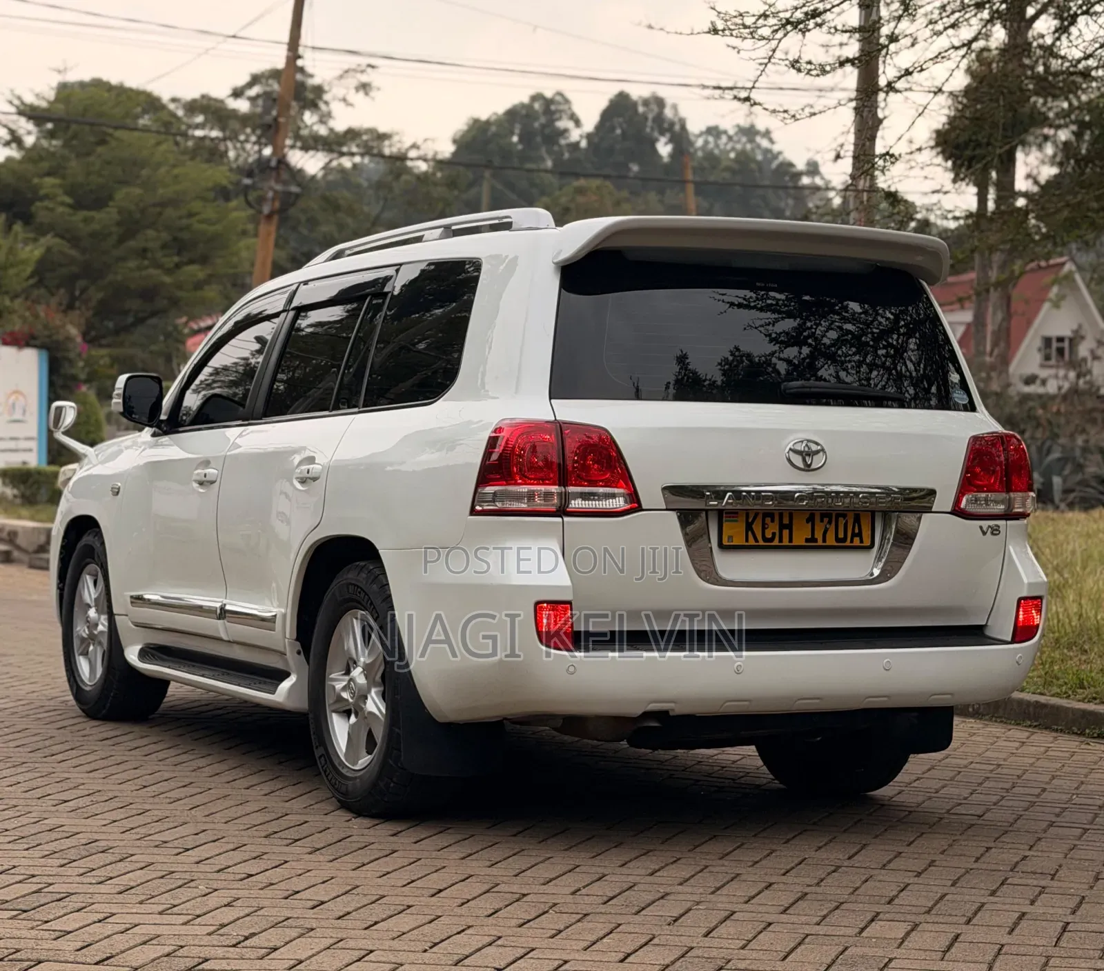 Toyota Land Cruiser 4.6 V8 ZX 2009 White