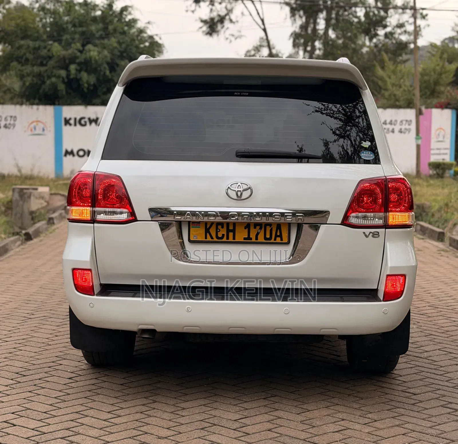 Toyota Land Cruiser 4.6 V8 ZX 2009 White