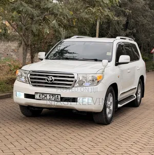 Toyota Land Cruiser 4.6 V8 ZX 2009 White