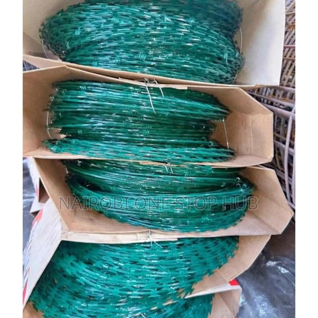 10 Meters Green Galvanized Razor Wire