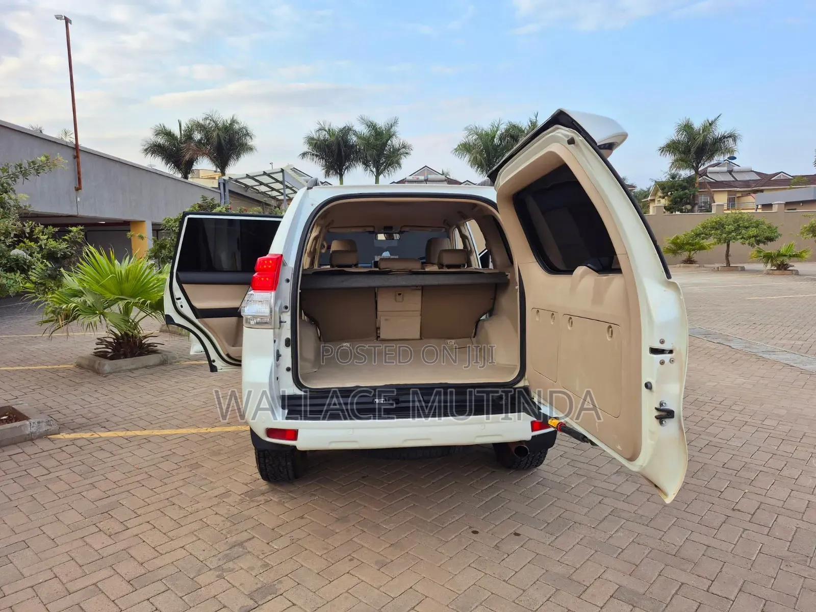Toyota Land Cruiser Prado 2014 Pearl