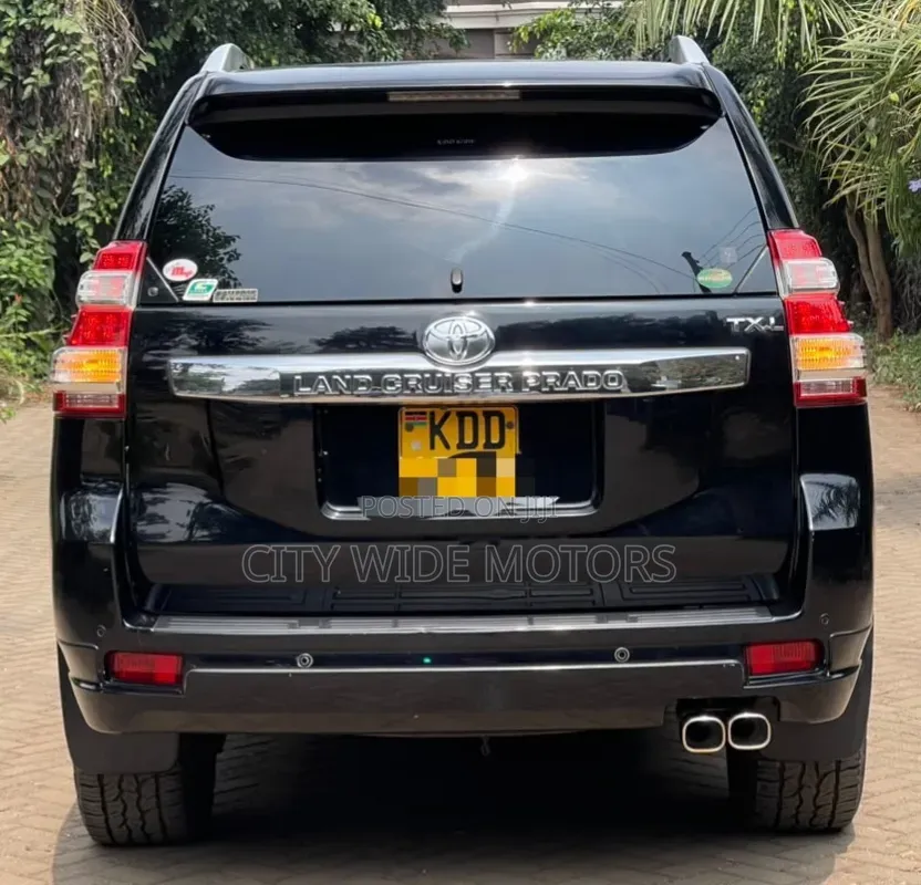 Toyota Land Cruiser Prado 2017 Black