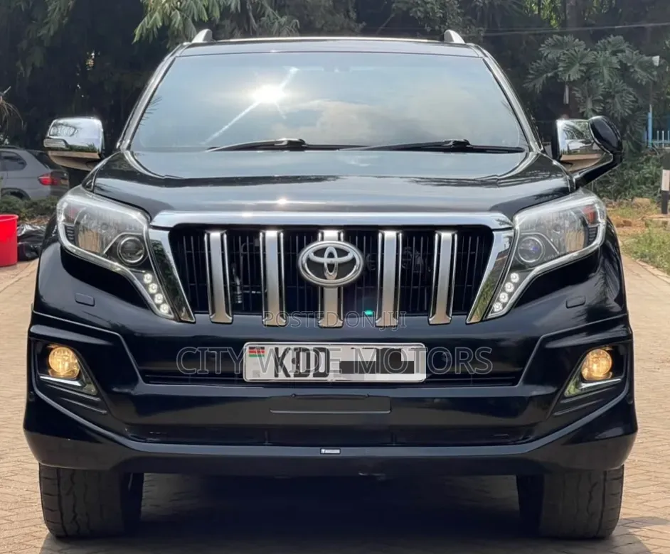 Toyota Land Cruiser Prado 2017 Black