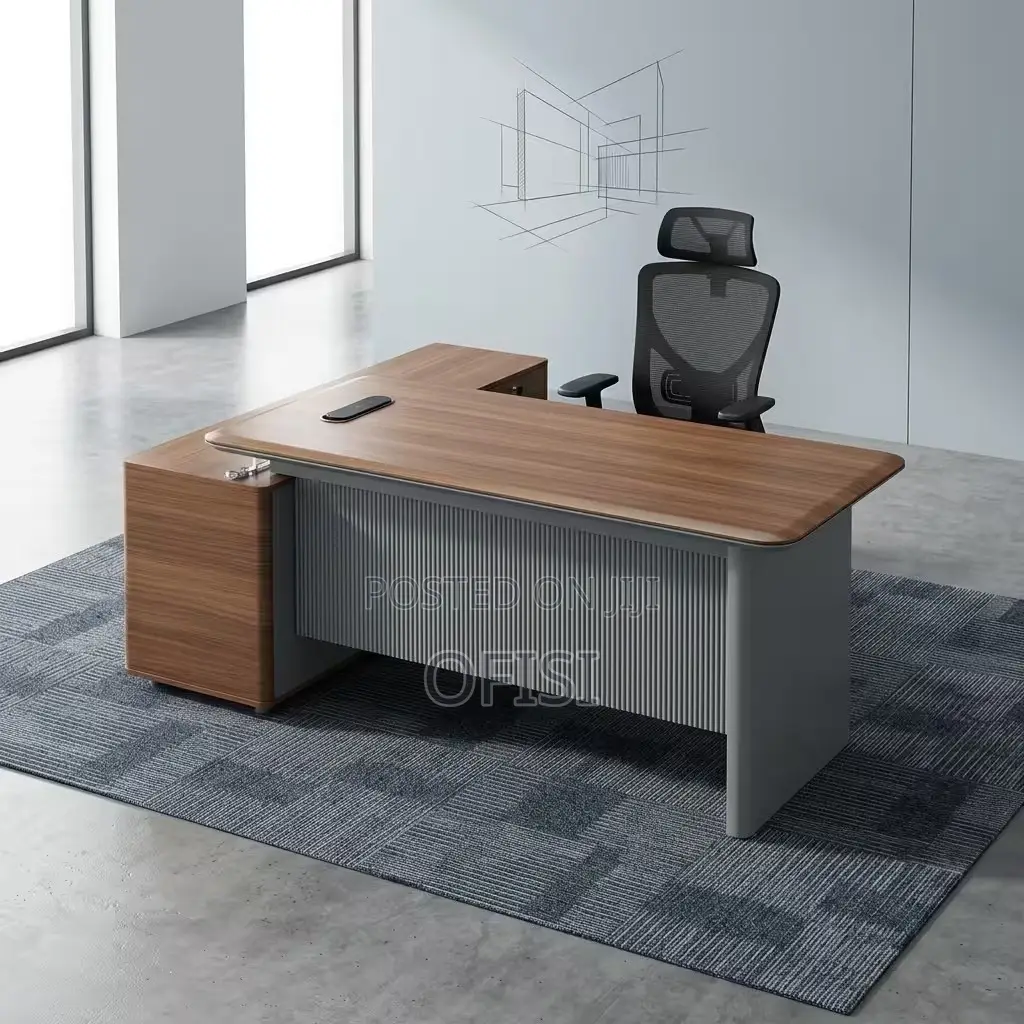 Office Desk; 1.6m Wooden Director Desk