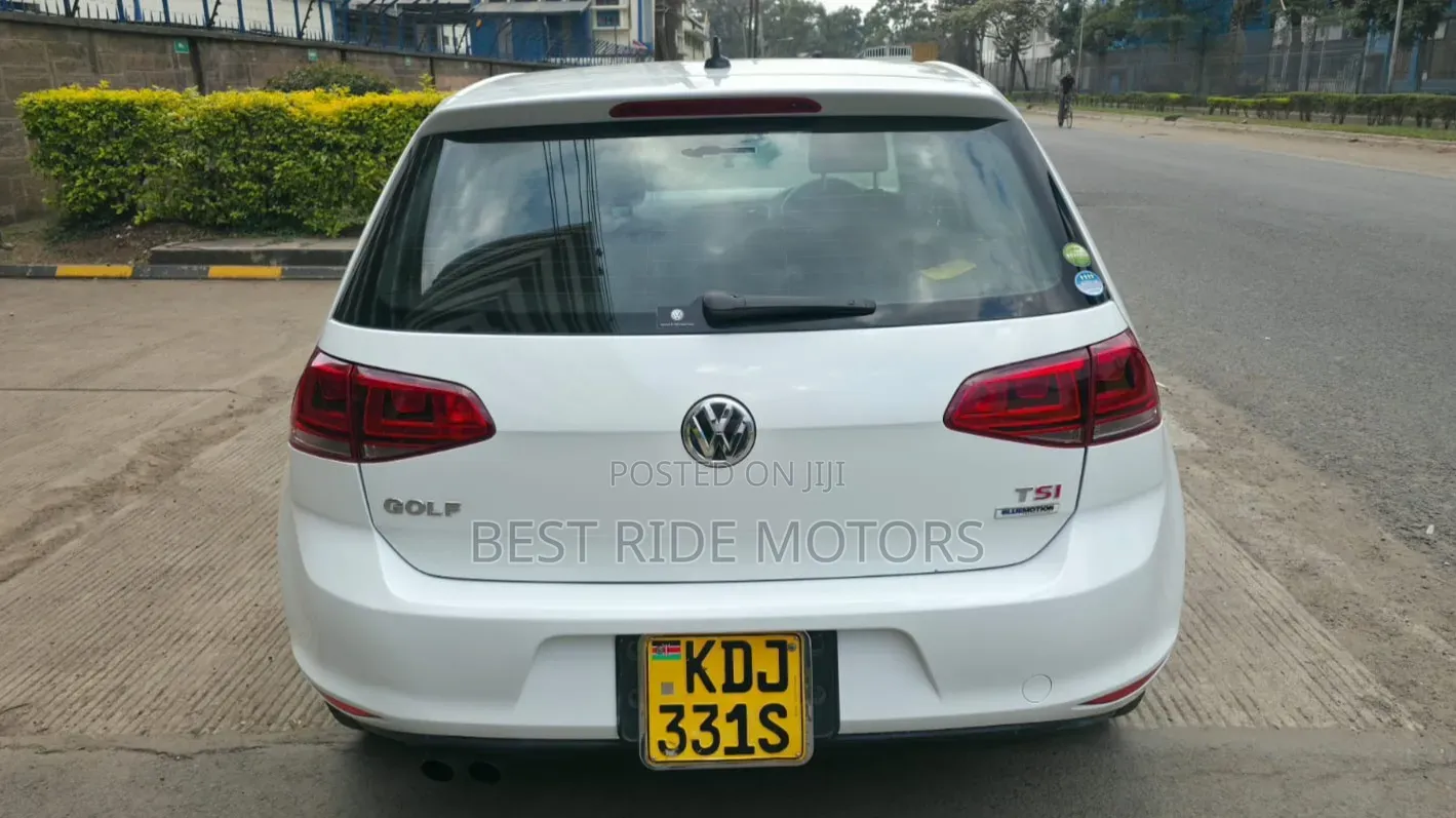 Volkswagen Golf 2015 White