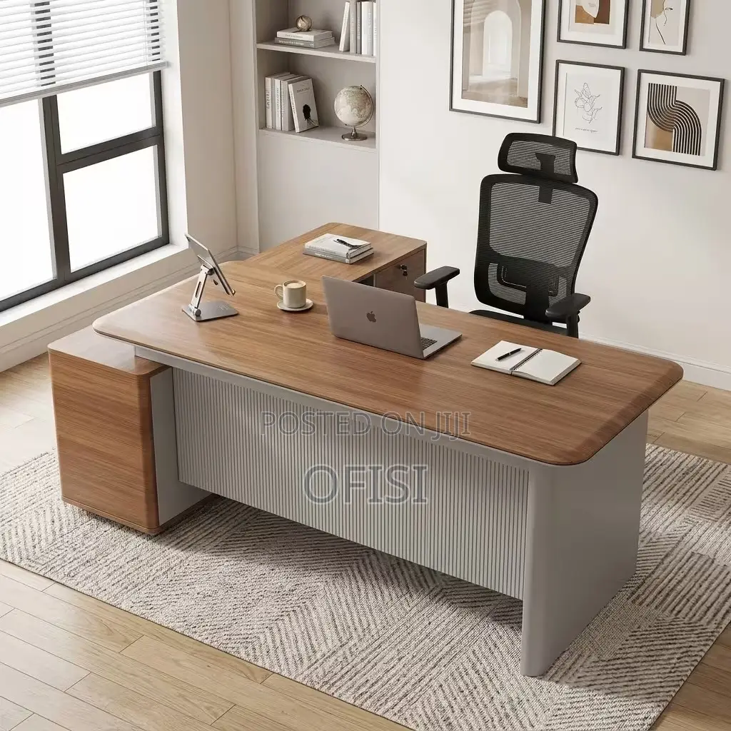 Office Desk; 1.6m Wooden Director Desk