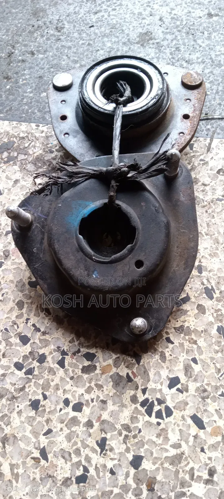 Shock Mounts Toyota Voxy/Noah Old Model