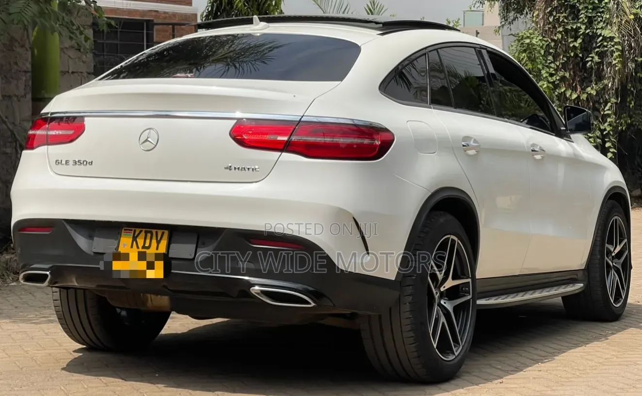 Mercedes-Benz GLE-Class 2019 White