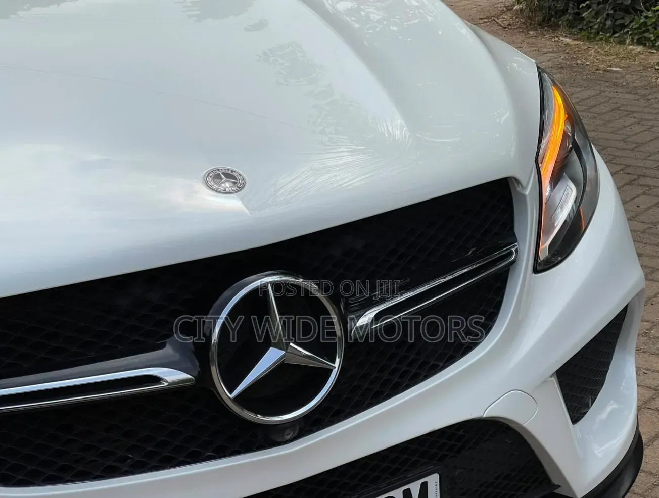 Mercedes-Benz GLE-Class 2019 White