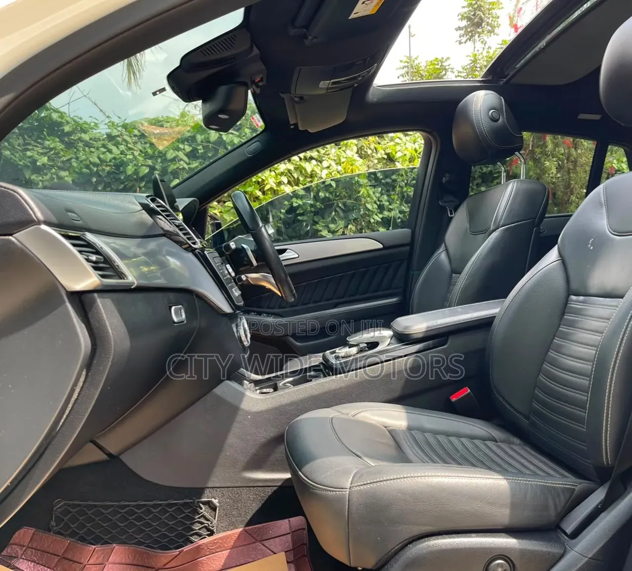 Mercedes-Benz GLE-Class 2019 White