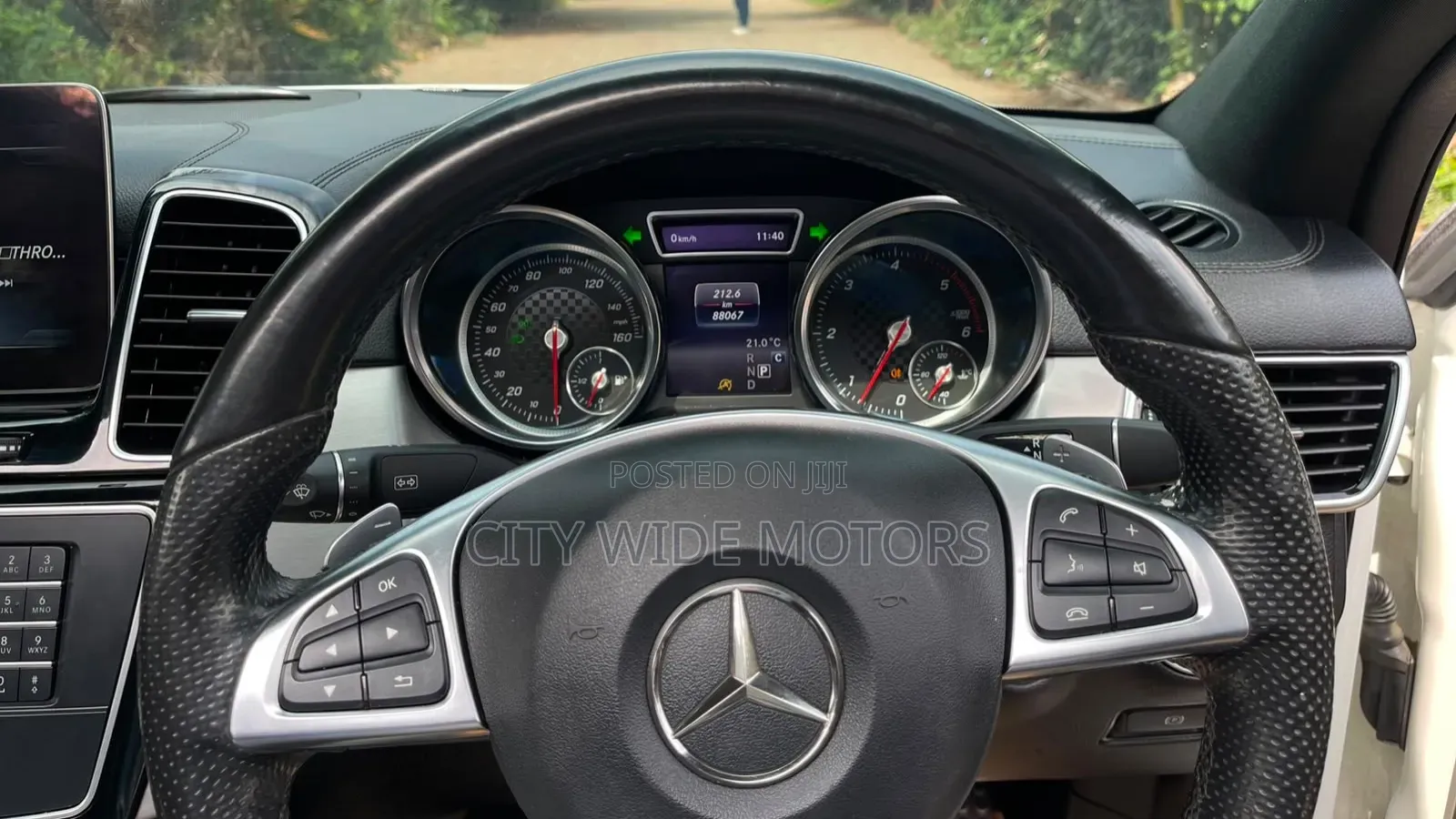 Mercedes-Benz GLE-Class 2019 White