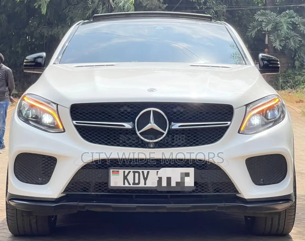 Mercedes-Benz GLE-Class 2019 White