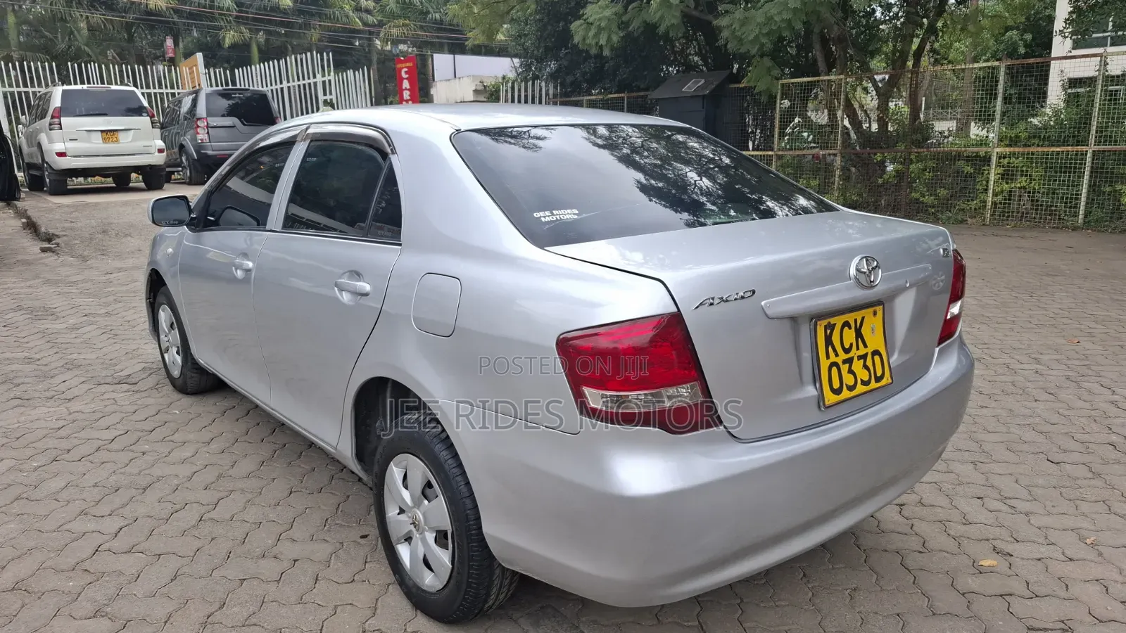 Toyota Axio 2009 Silver