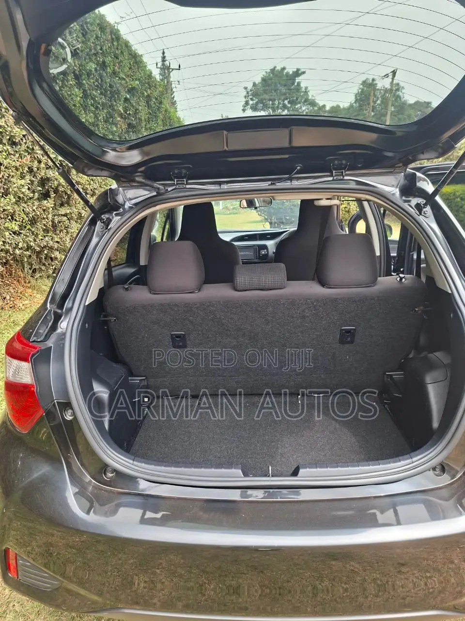 Toyota Vitz 1.0 FWD 5dr 2018 Black