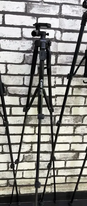 Caisi ST11 Tripod Stand