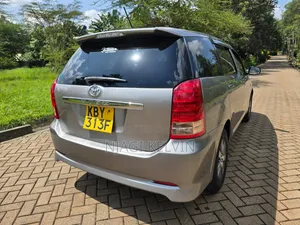 Toyota Wish 2007 Gray