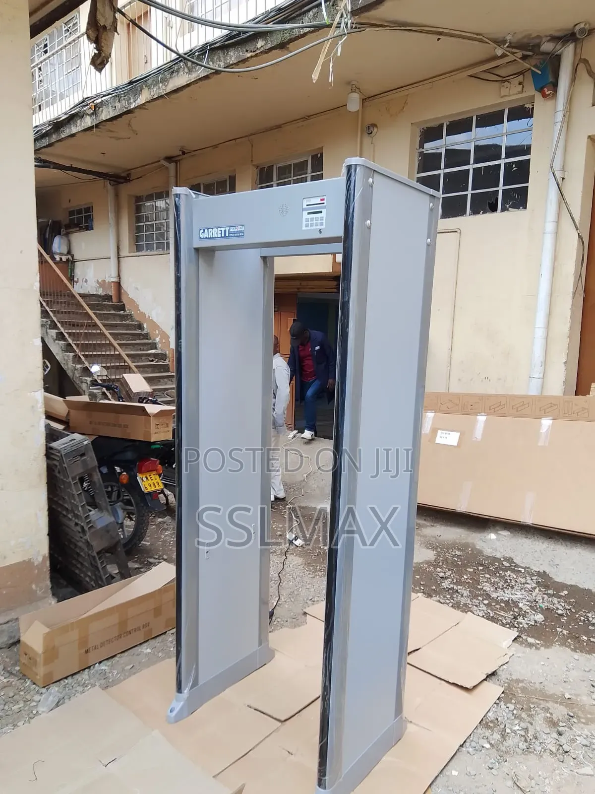 Walk Through Metal Detector