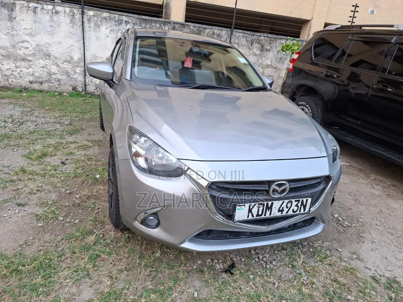 Mazda Demio 2016 Silver