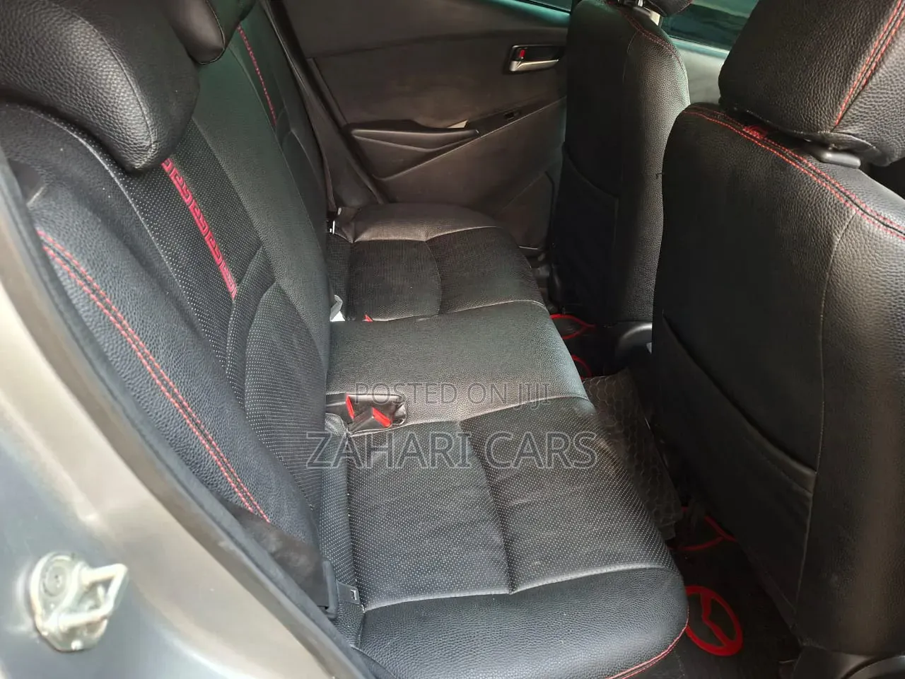 Mazda Demio 2016 Silver