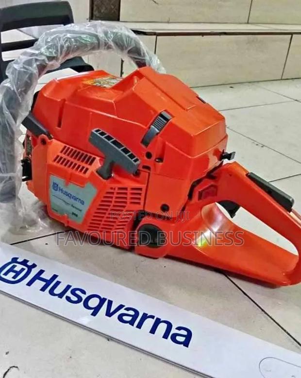 Top Stand Husqvarna Power Saw 272xp / New Orginal Powersaw Available - main view
