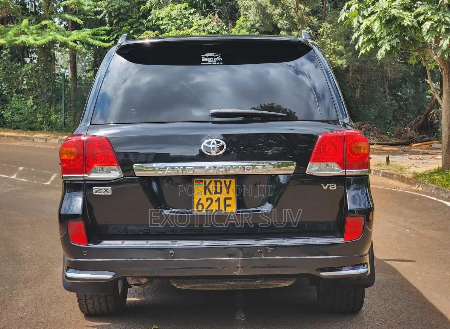 Toyota Land Cruiser 2012