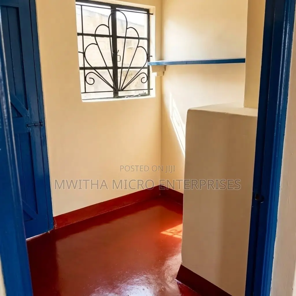 1bdrm House in Race Course for rent