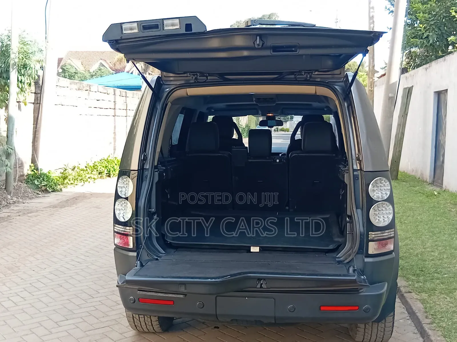 Land Rover Discovery 2005 Gray