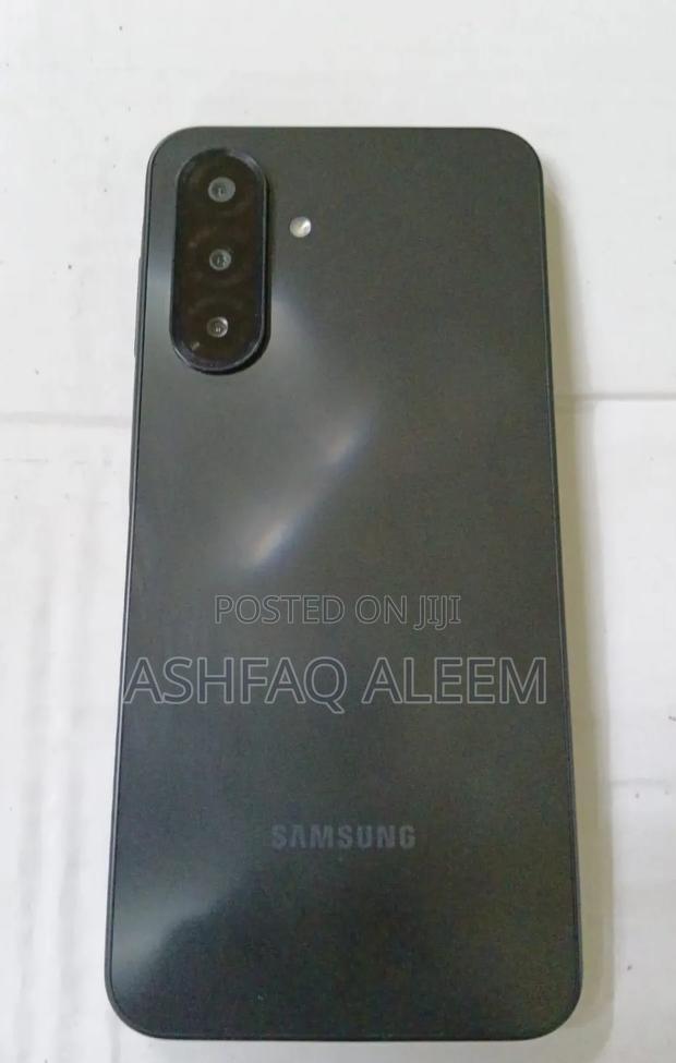 Samsung Galaxy A17 128 GB Black - thumbnail 3