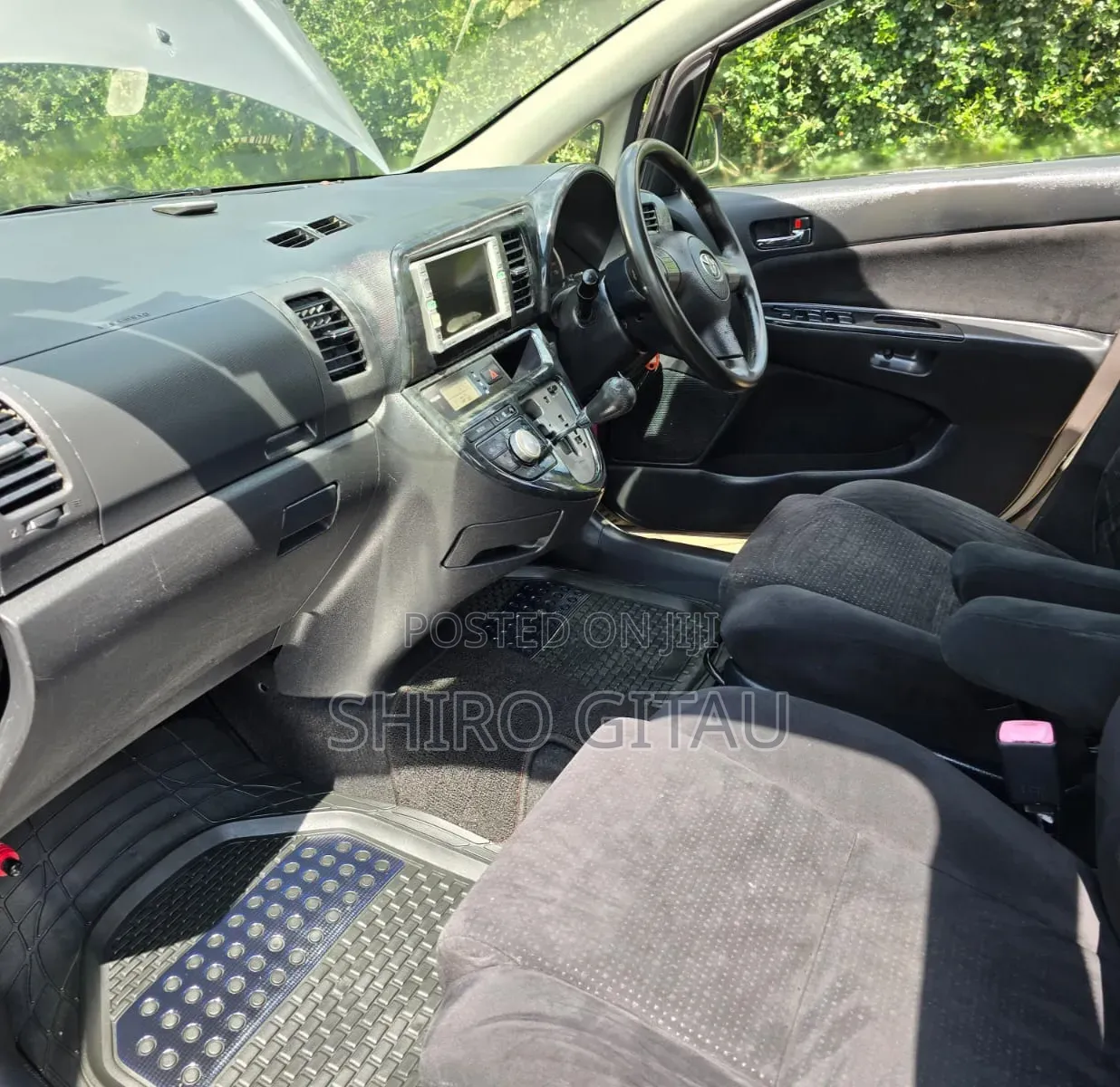Toyota Wish 2004 Silver