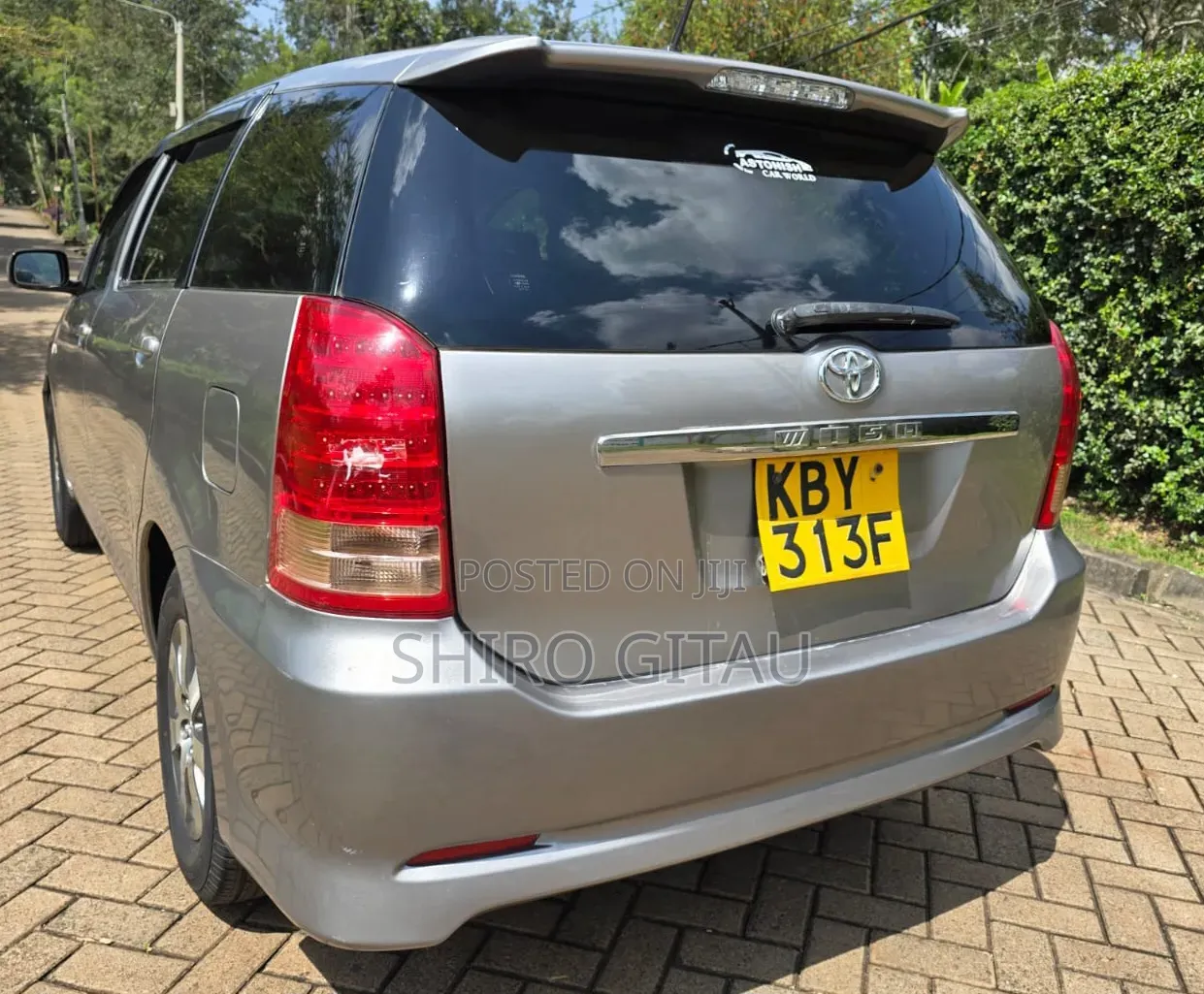 Toyota Wish 2004 Silver