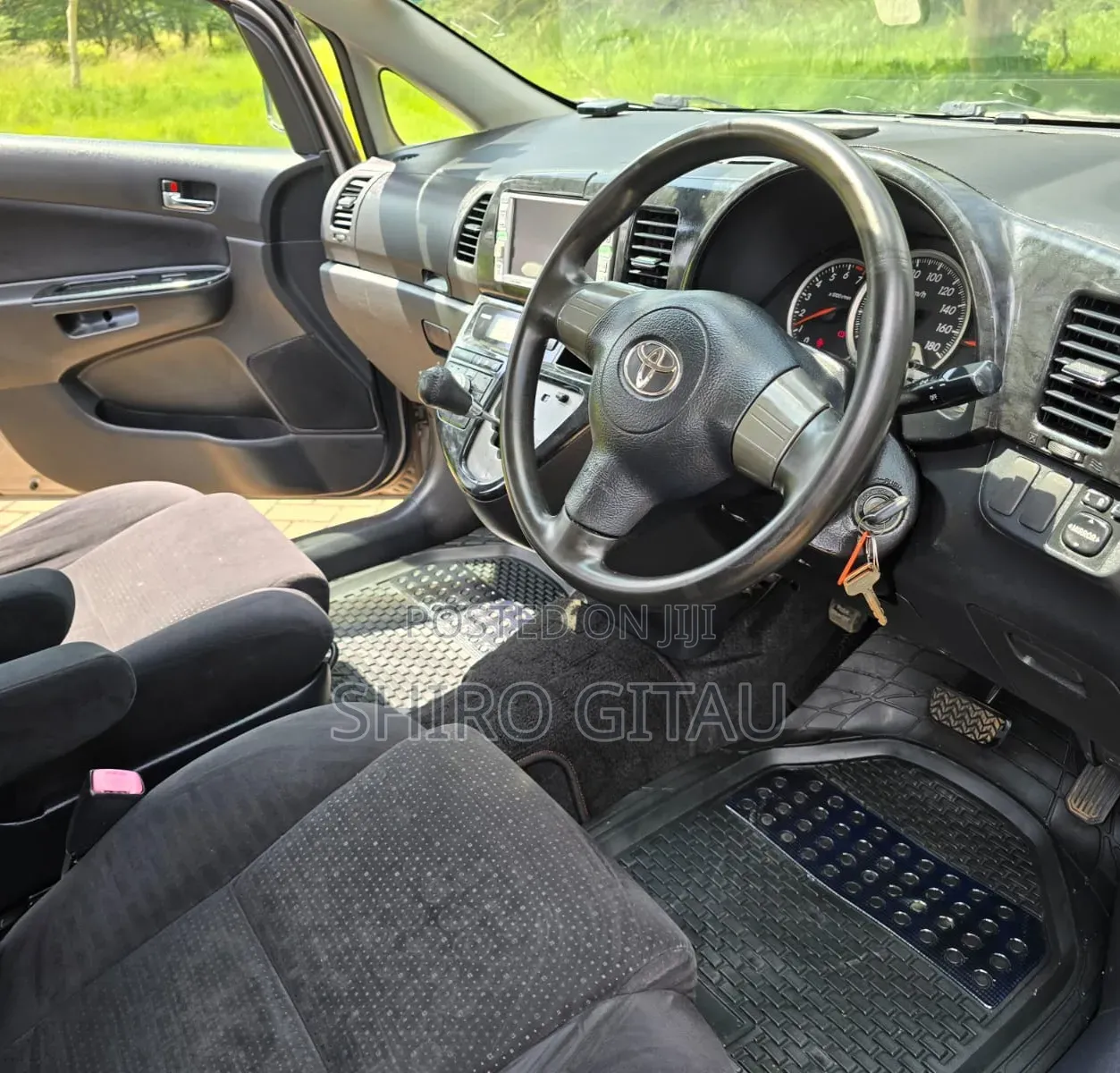 Toyota Wish 2004 Silver