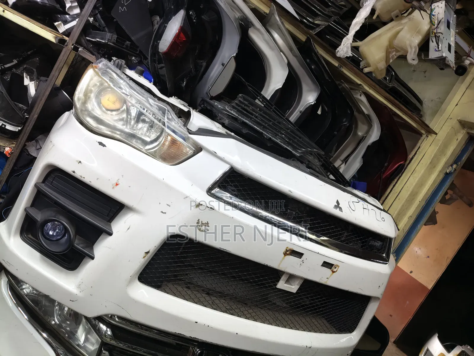 Ex Japan Outlander Roadest Nosecut