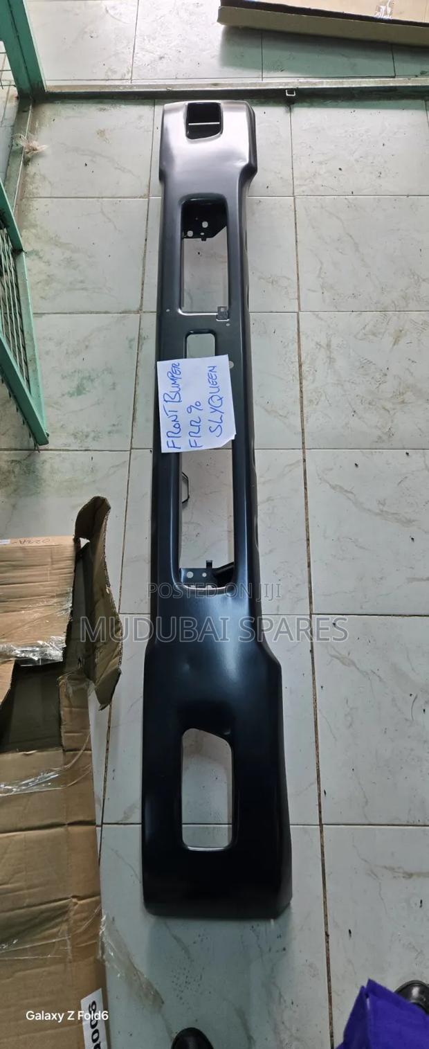 Isuzu Frr90 (Slyqueen)front Bumper - thumbnail 3