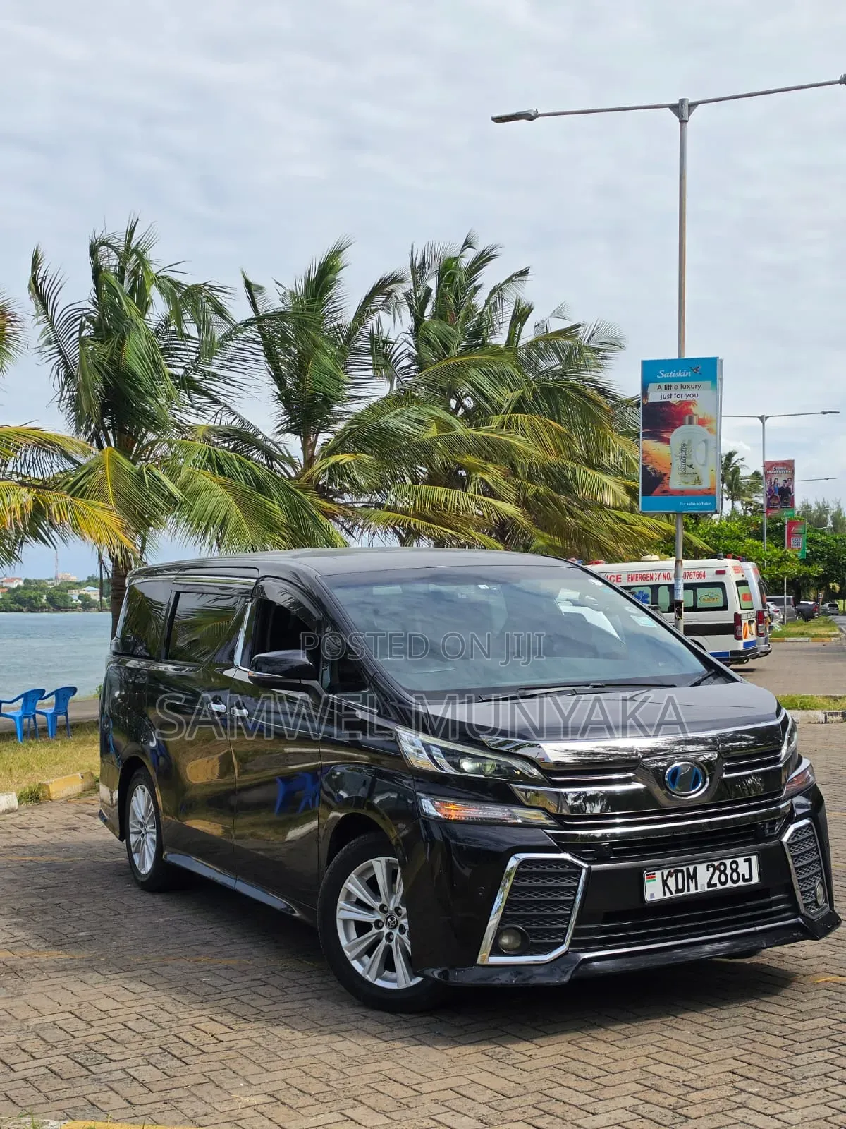 Toyota Vellfire 2017 Black