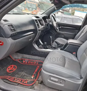 Toyota Land Cruiser Prado 2007 Black